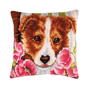 C5213 Dog and pink poppies 40x40 cm