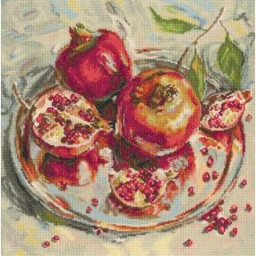 m598 Crowned fruits 35x35 cm