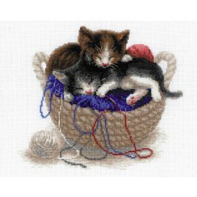 1724 Kittens In A Basket 30x24 cm