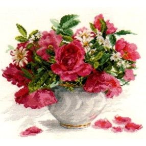 2-25 Roses and Daisies 30x26 cm