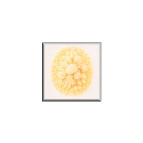 mh-12004 Glass Treasures Oval Ambrosia Cameo-Ivory