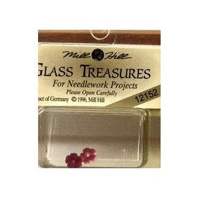 mh-12152 Glass Treasures Very Pet. Flower-Matte Fuschia