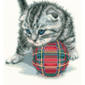 M708 Playful kitten 20x20 cm