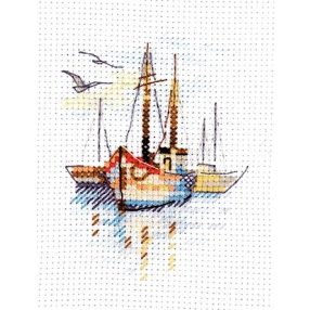 0-196 Boats at dawn 6x9 cm