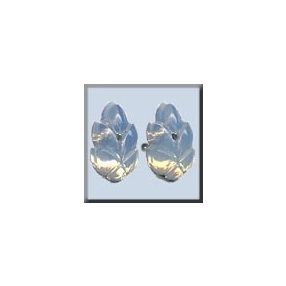 mh-12304 Glass Treasures Flower Petal WHITE Opal
