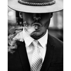 WD134 Smoking Man 38x48 cm