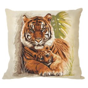 ZU10183-01 Pillow with tigers 40x40 cm