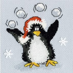 XMAS34 Margaret Sherry - PPP Playing Snowballs 10x10 cm