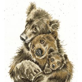 XHD95 Hannah Dale - Bear Hugs 26x29 cm