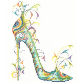 XSK01 Sally King - Proud As A Peacock 22x26 cm