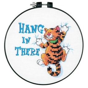 D73062 Hang in There 15 cm