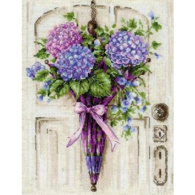 2087 Umbrella Wreath 24x30 cm