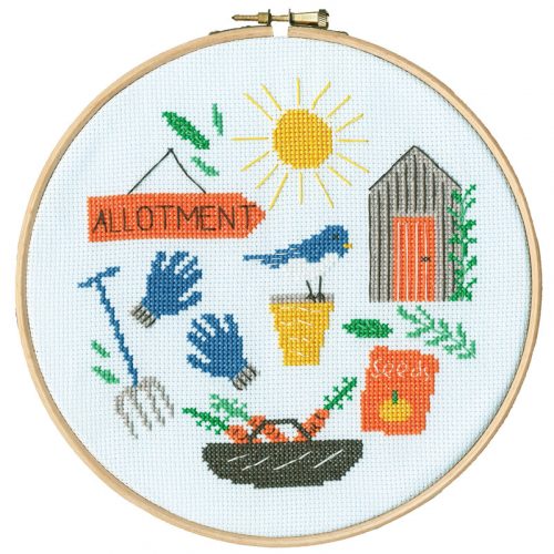 XJH03 Jessica Hogarth - Allotment 17,5 cm