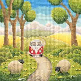 XLP02 Lucy Pittaway - Road Trip 26x26 cm