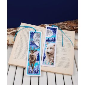 PN-0187476 Wolf and deer with moon 6x20 cm