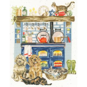 XHD127 Hannah Dale - Country Kitchen 28x36 cm