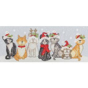 XKTB11 Karen Tye Bentley - Festive Felines 39x16 cm