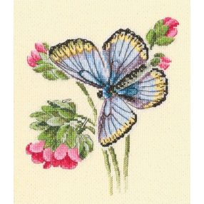 M749 Butterfly on the dainty 14,5x17,5 cm