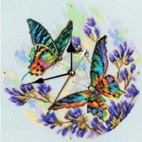 M40014 Rainbow butterflies 26x26 cm
