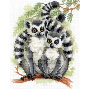 2196 Lemurs 24x30 cm
