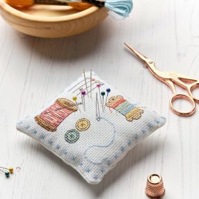 PCE985 Pincushion 10x10 cm