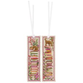 PN-0203286 Cats on book piles 6x20 cm