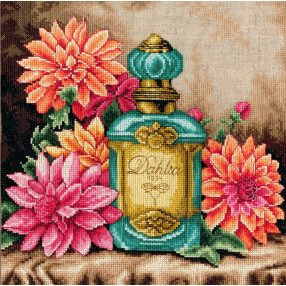 PN-0206925 The scent of dahlia 29x29 cm 13 ct