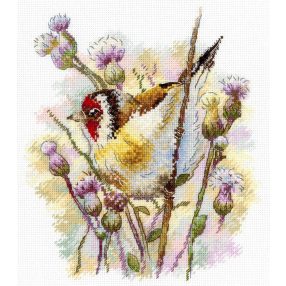 SNV921 Lurking Goldfinch 18x19 cm