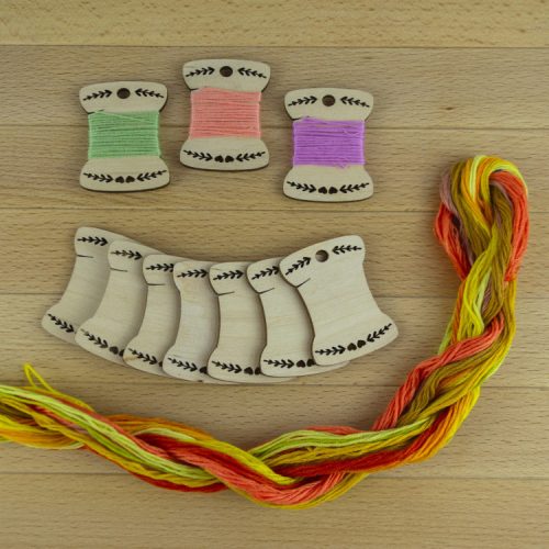 bb-004-50 Spools, bobbins Pattern 2 (pack of 50)