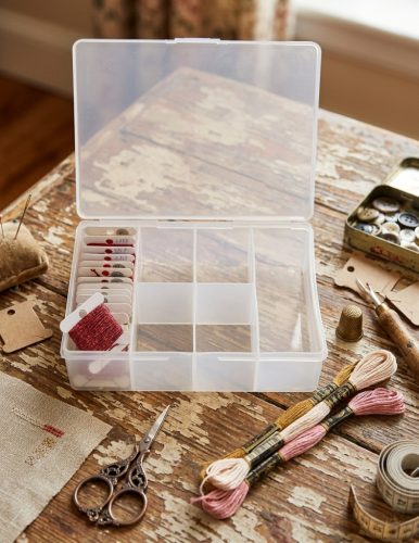 jjpo03 Fonaltároló műanyag doboz 17,5x13x5 cm