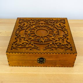 pb-024 Bobbina rendező 22,5x22,5x6,7 cm